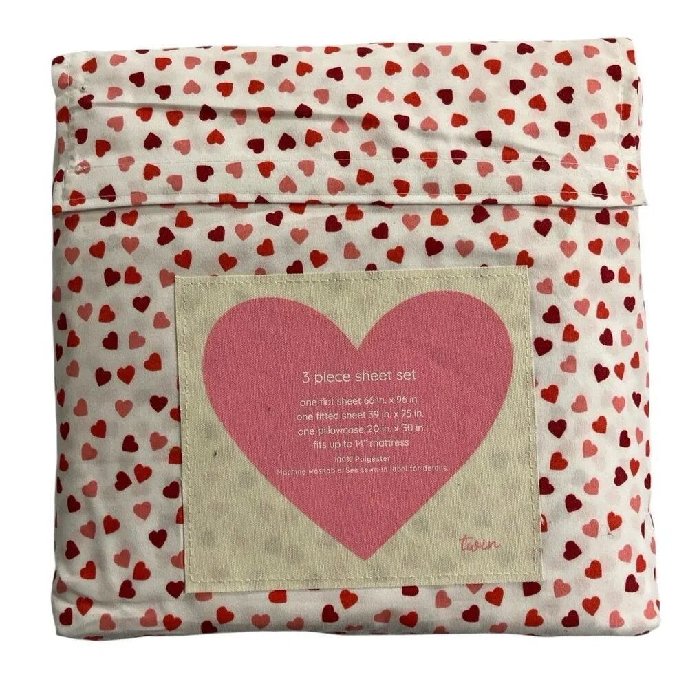 Oh Cupid Twin Sheet Set White With All Over‎ Pink Red Heart Print Valentine Love